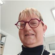 Diplomata liceo linguistico e interprete simultanea con aiuto compiti tutte le materie zona Valpolcevera